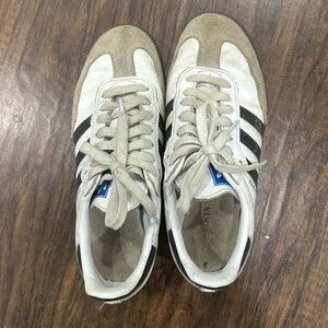 Adidas sambas